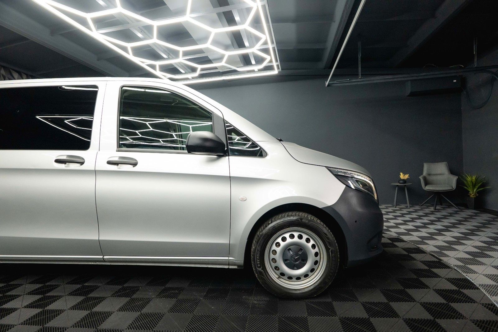 Fahrzeugabbildung Mercedes-Benz Vito Mixto 119 CDI 4MATIC kompakt *LED*Kamera*
