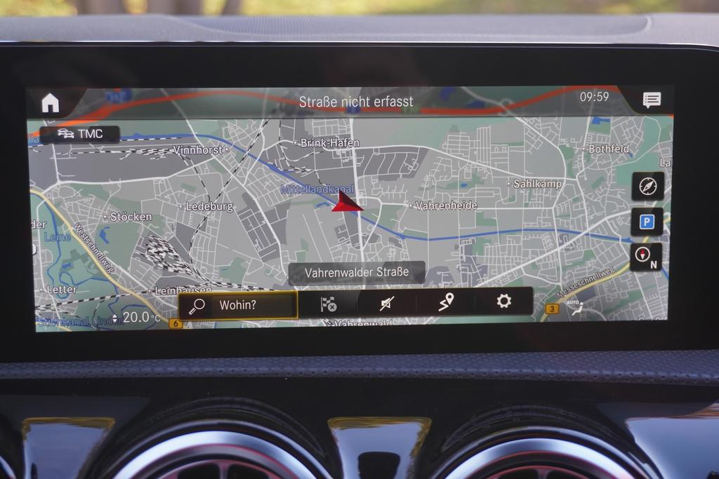 Mercedes-Benz CLA 200