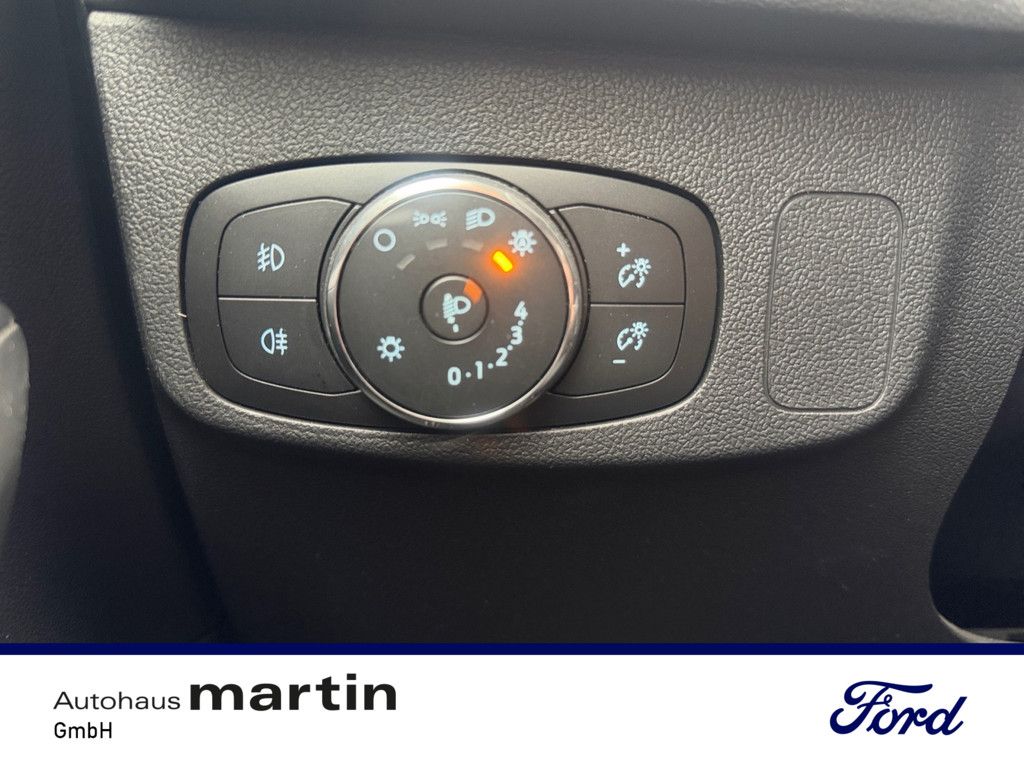 Fahrzeugabbildung Ford Focus 1.0 Active PDC SHZ KAMERA NAVI ACC LED