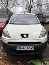 Peugeot Partner 1,6 (L2) tüv bis 12.2026  4500€ VB  - Peugeot Partner: V6
