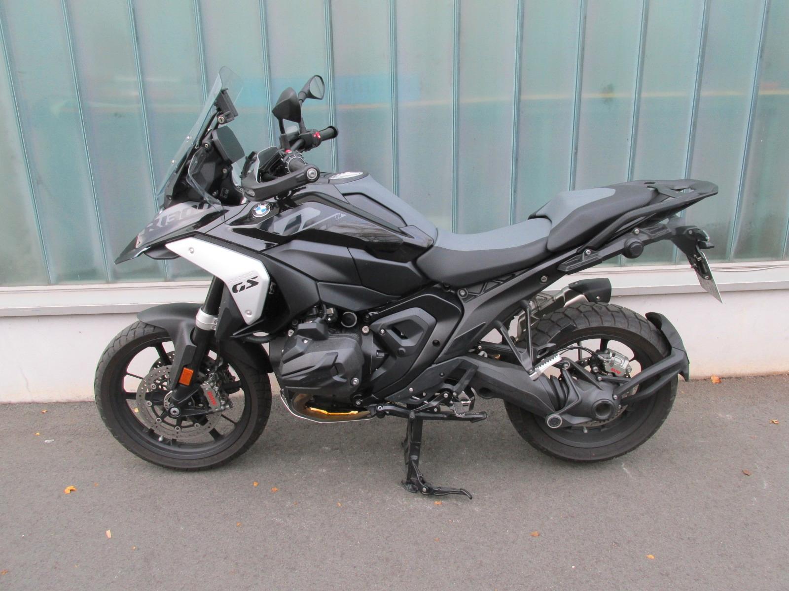 BMW R 1300 GS - Triple Black + 3 Pakete