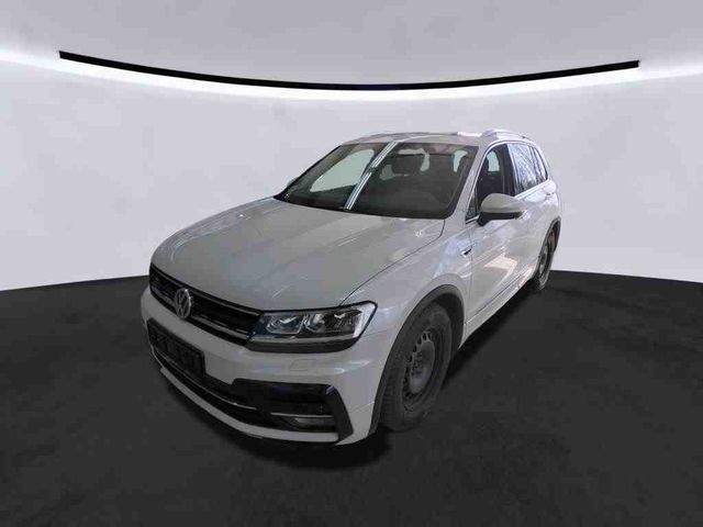 Tiguan 1.5 TSI R-LINE LED+PANO+AHK+NAVI+SITZHZG+