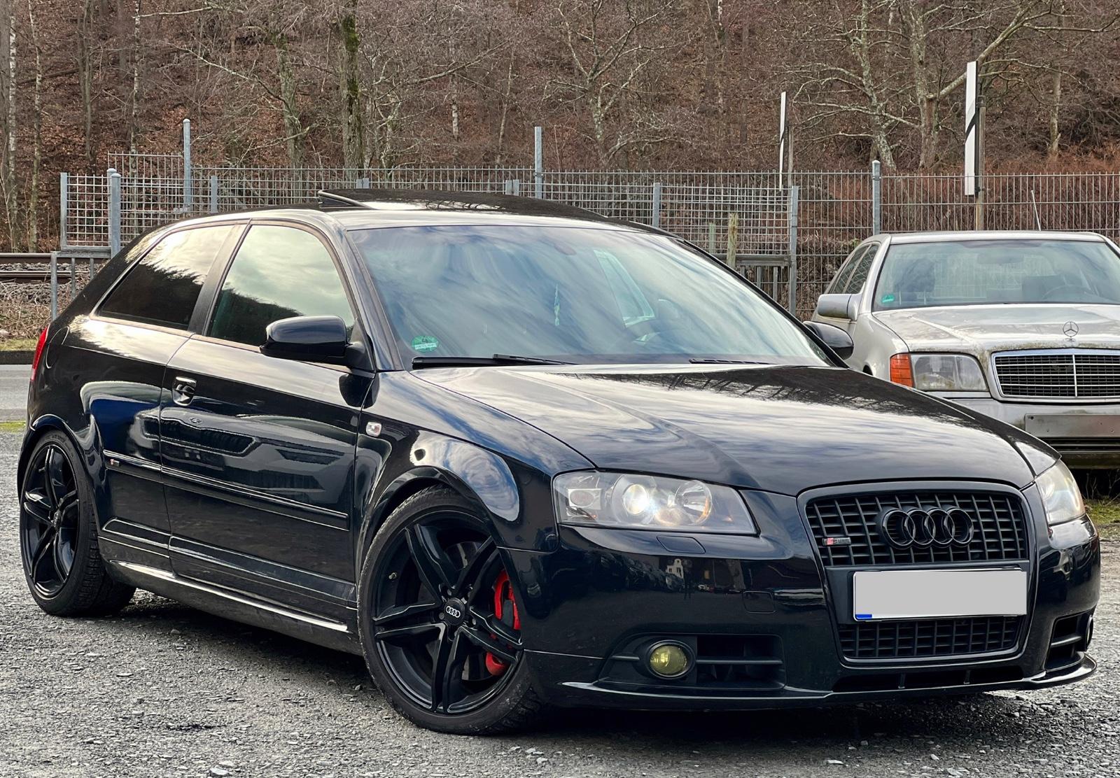 Audi A3 3.2 *3x S-Line*quattro*BOSE*HGSD*BLACK*NAVI