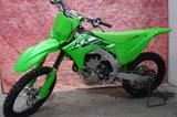 Kawasaki KX 250 - Kawasaki Motorräder in Magdeburg