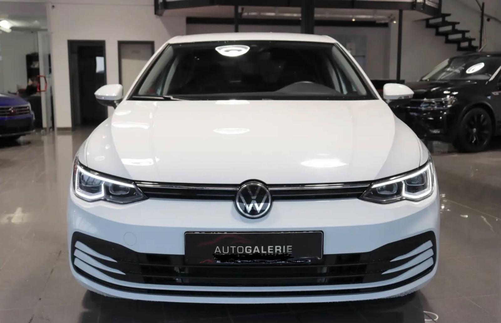 Volkswagen Golf VIII Lim. Life