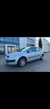 Renault Megane Avantage 1.5 dCi FAP Eco2 76kW Avantage - Renault Megane aus 2008: 5.1