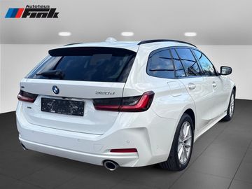 BMW 320d xDrive Touring Head-Up HiFi DAB LED RFK