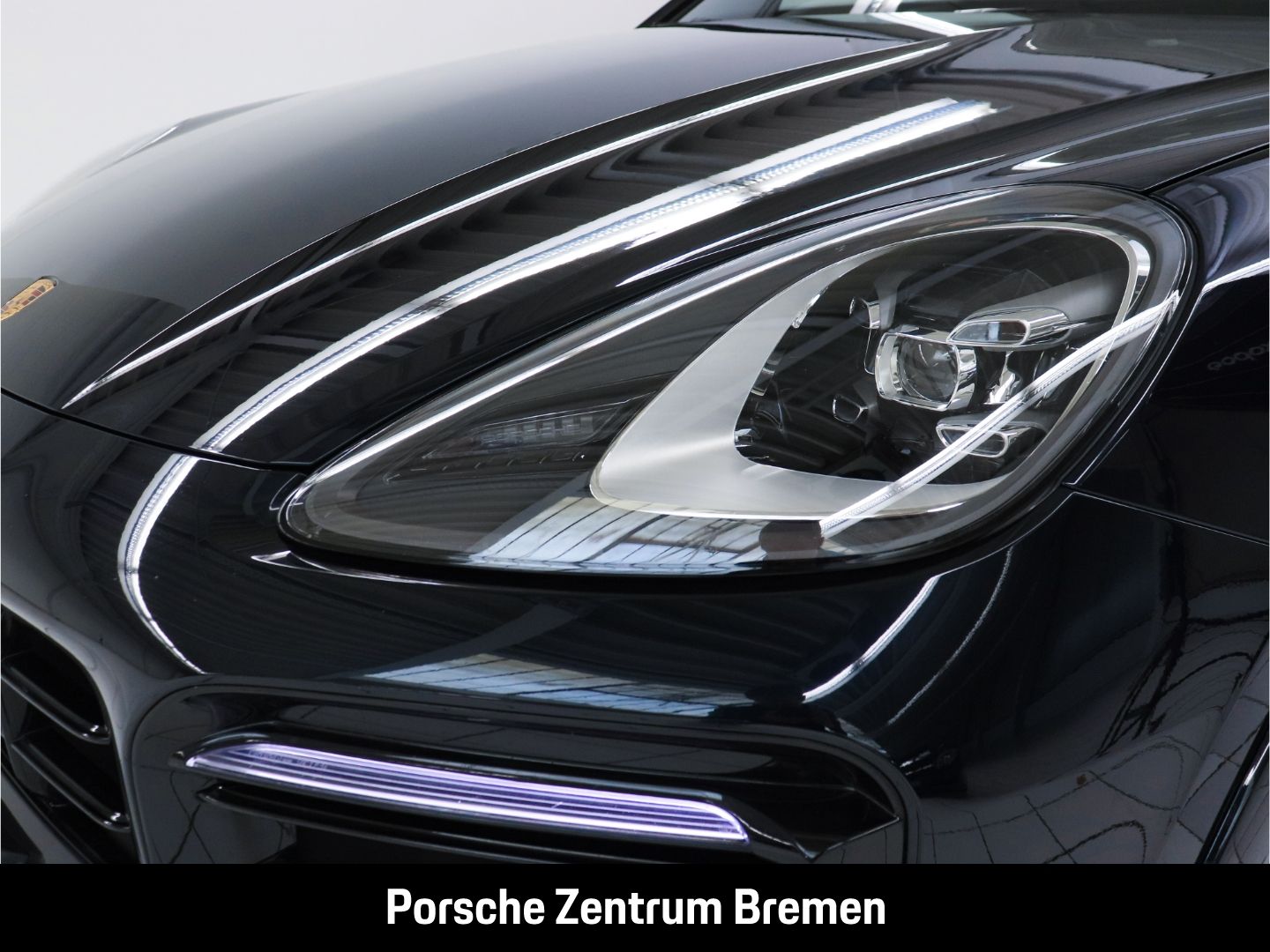 Porsche Cayenne S Platinum Edition PASM 22'' SportDesign foto 13