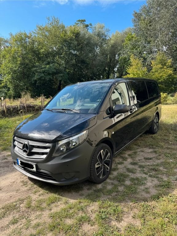 Image of Mercedes-Benz Vito