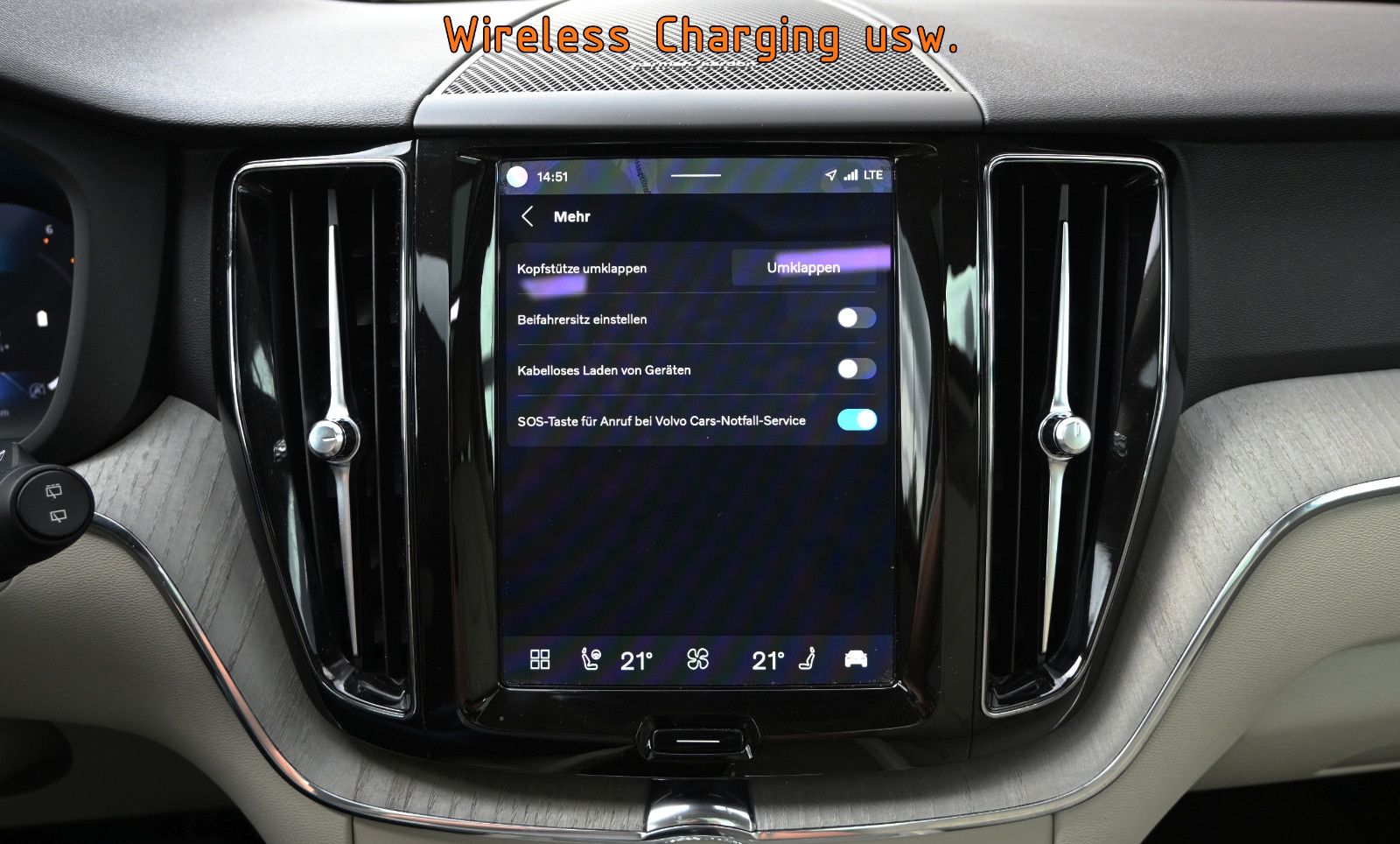 Fahrzeugabbildung Volvo XC60 B4 D AWD Plus Dark °ACC°AHK°PANO°STANDHEIZ°