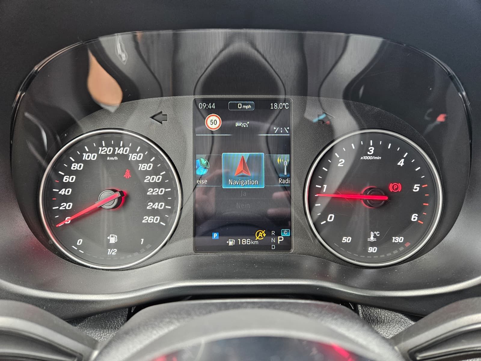Fahrzeugabbildung Mercedes-Benz Vito 119 Tourer lang SELECT Sport LED*LEDER*AHK