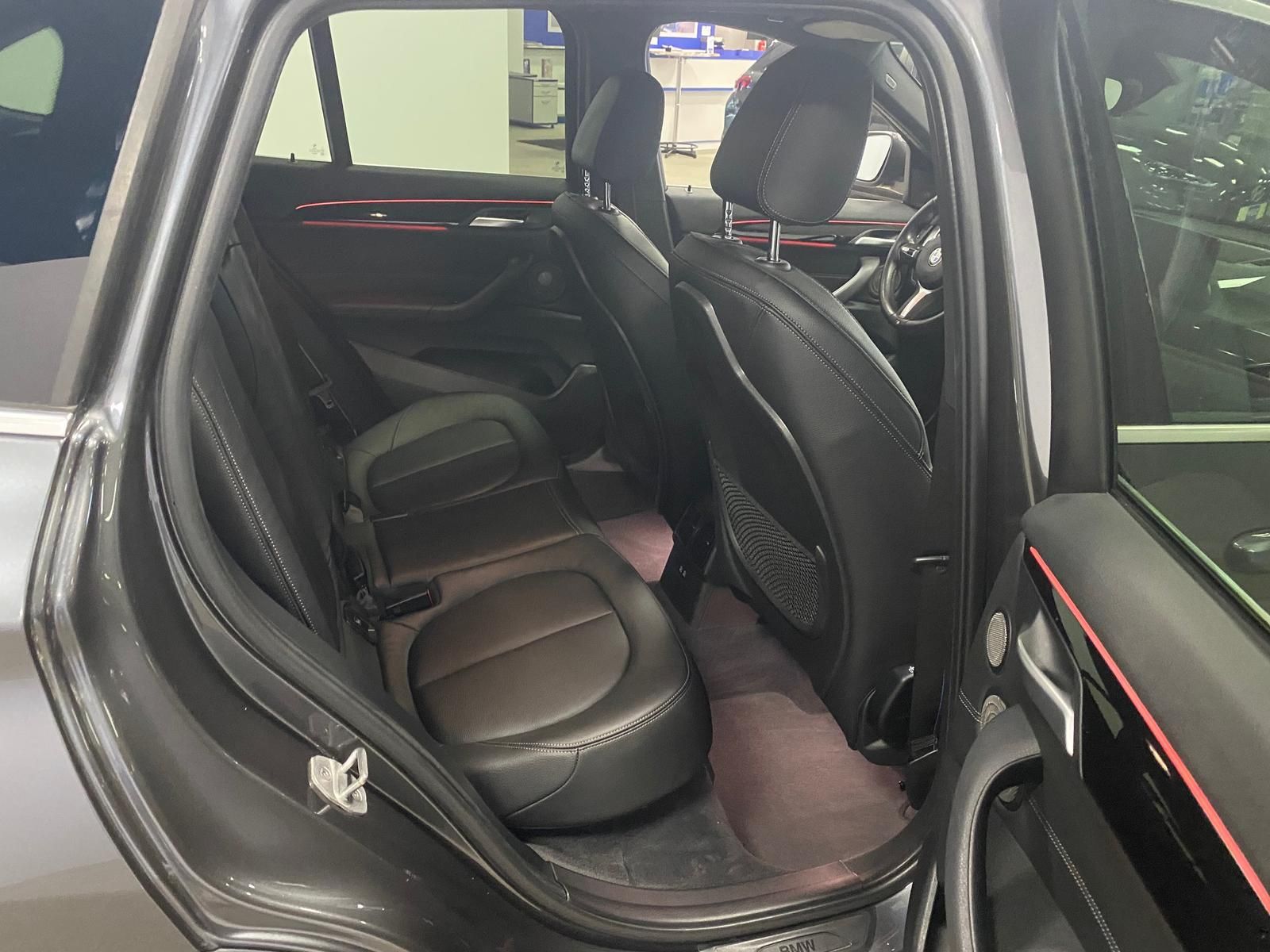 Fahrzeugabbildung BMW X1 sDrive20i M Sport+LEDER+NAVI+KAMERA+M Paket