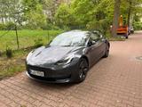 Tesla Model 3 AWD Dualmotor Long Range Grau - Tesla Gebrauchtwagen in Berlin