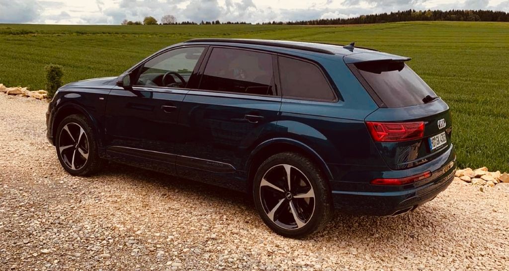 Image of Audi Q7