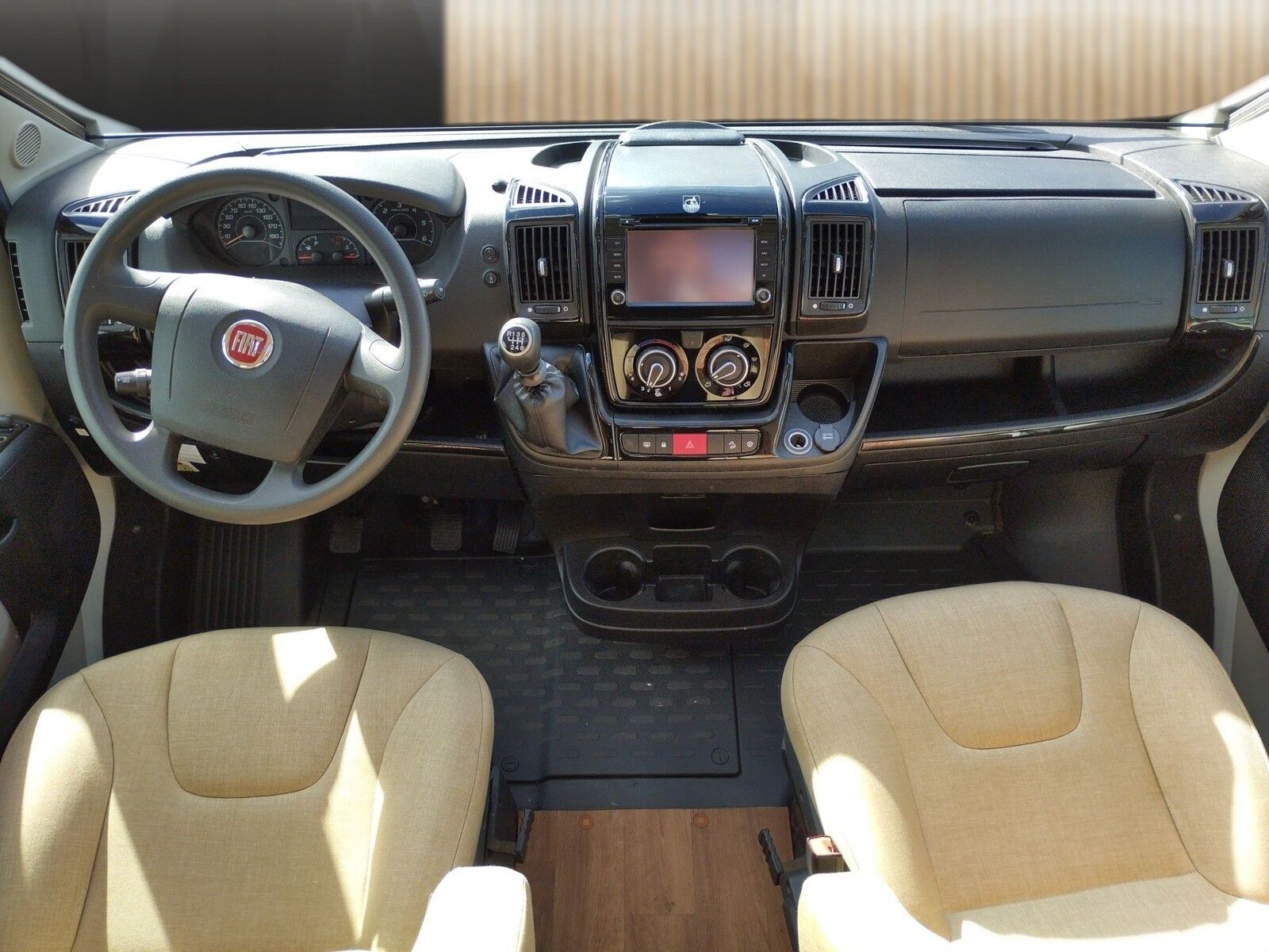 Fahrzeugabbildung HYMER / ERIBA / HYMERCAR Exsis-t 474 Markise,SAT,Solar