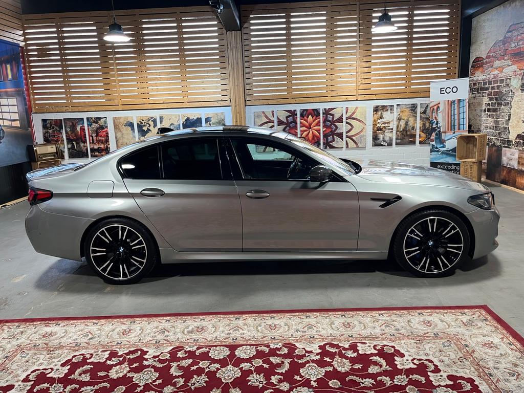 BMW M5