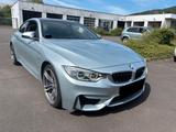 BMW M4 DKG Coupe LED MEMO CARBON NAVI 19" UNFALLFREI - BMW M4 mit Benzin-Antrieb: Sportwagen, Automatik
