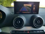 Audi Q2 2.0 TDI 140kW S tronic quattro sport sport - : Gelb, Head-Up Display