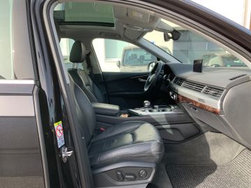 Audi Q7 - 6