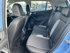 Fahrzeugabbildung Volkswagen T-Cross 1.0 TSI Goal LED VIRTUAL APP SHZ 17``