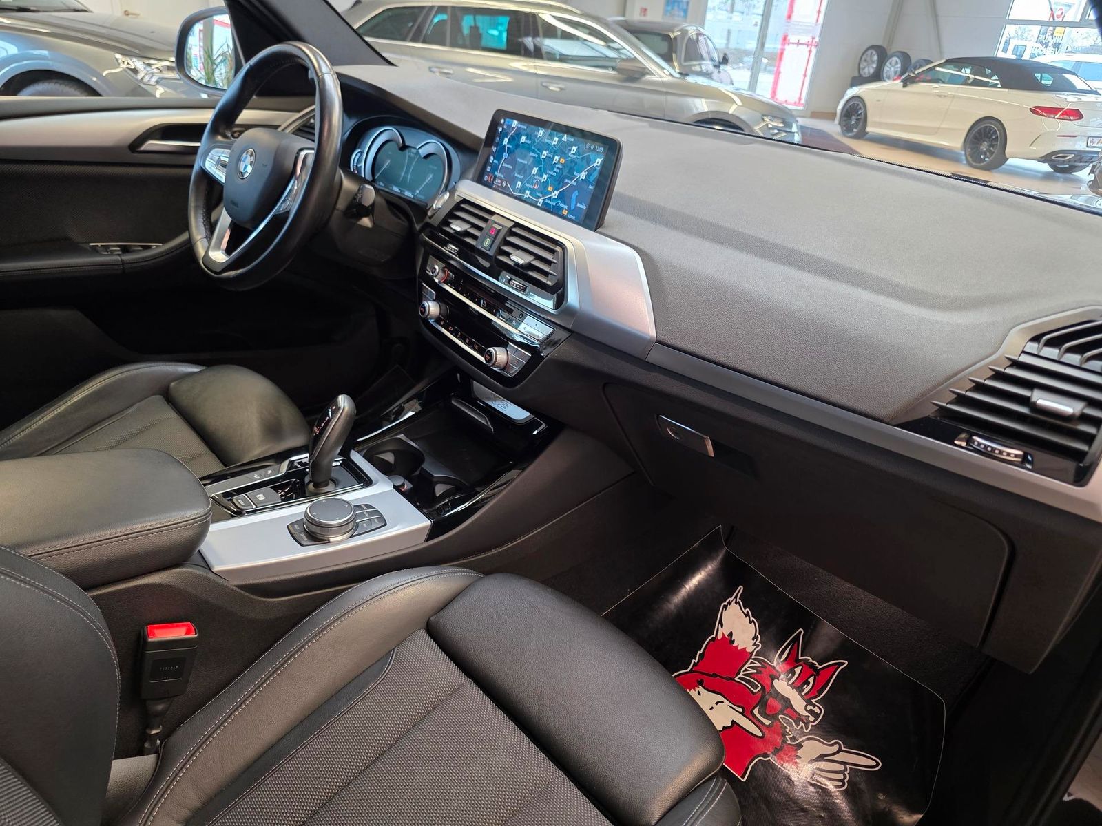 Fahrzeugabbildung BMW X3 xDrive20d/LED/Navi/HuD/Carplay/Keyless/AHK