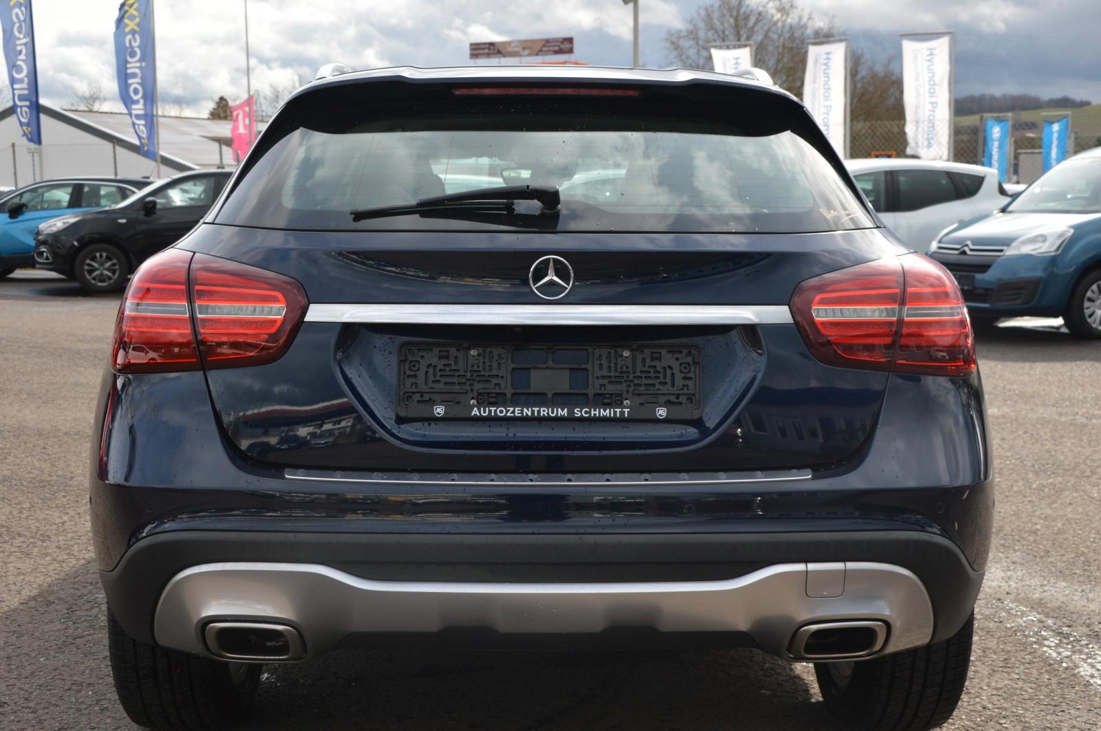Mercedes-Benz GLA 180 Urban /Tüv11-27/Garantie Nr.100