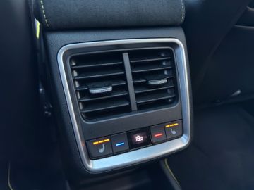 Skoda Enyaq RS *0,25%*360*AHK*DCC*HUD*PANO*STHZ*WÄPU*