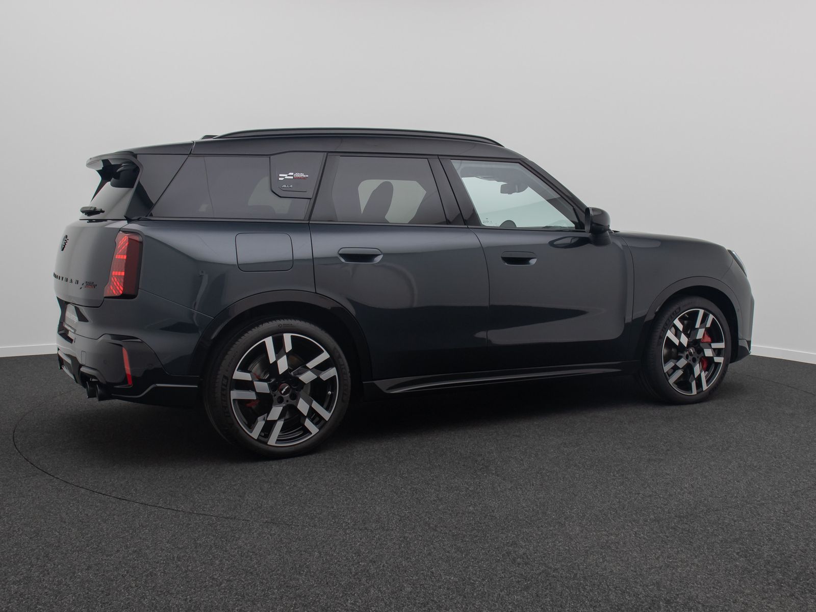 Fahrzeugabbildung MINI John Cooper Works Countryman  JCW ALL4 Panorama