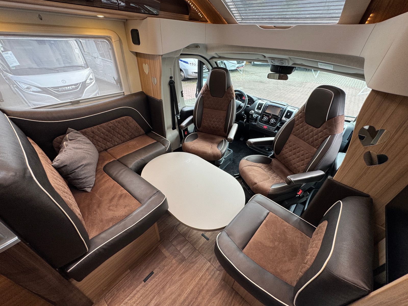 Fahrzeugabbildung Knaus SUN TI 700 MEG PLATINUM SELECTION FIAT 1.HAND
