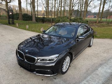BMW 740 - 11