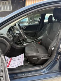 Volvo V40 - 8