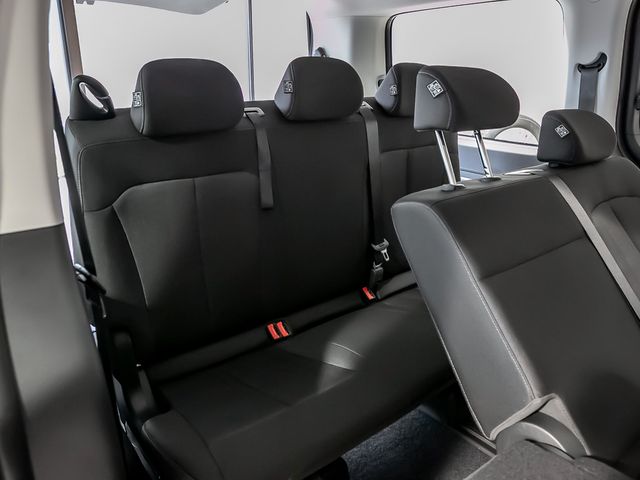 Hyundai Staria 9-Sitzer MY25 Trend Navi Digi-Cockpit