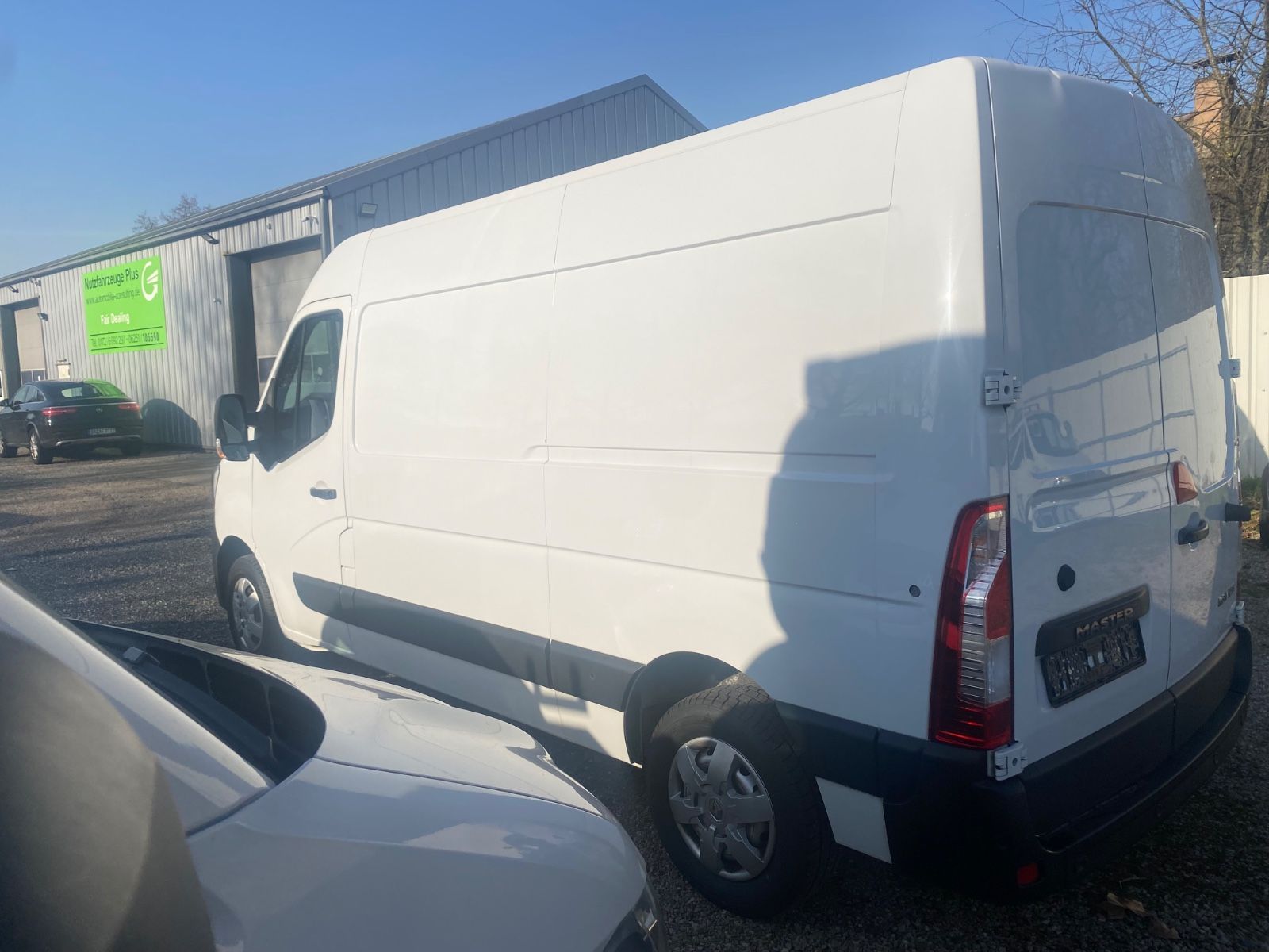 Fahrzeugabbildung Renault Master III Kasten L2H2 HKa 3,5 Komfort,56302KM