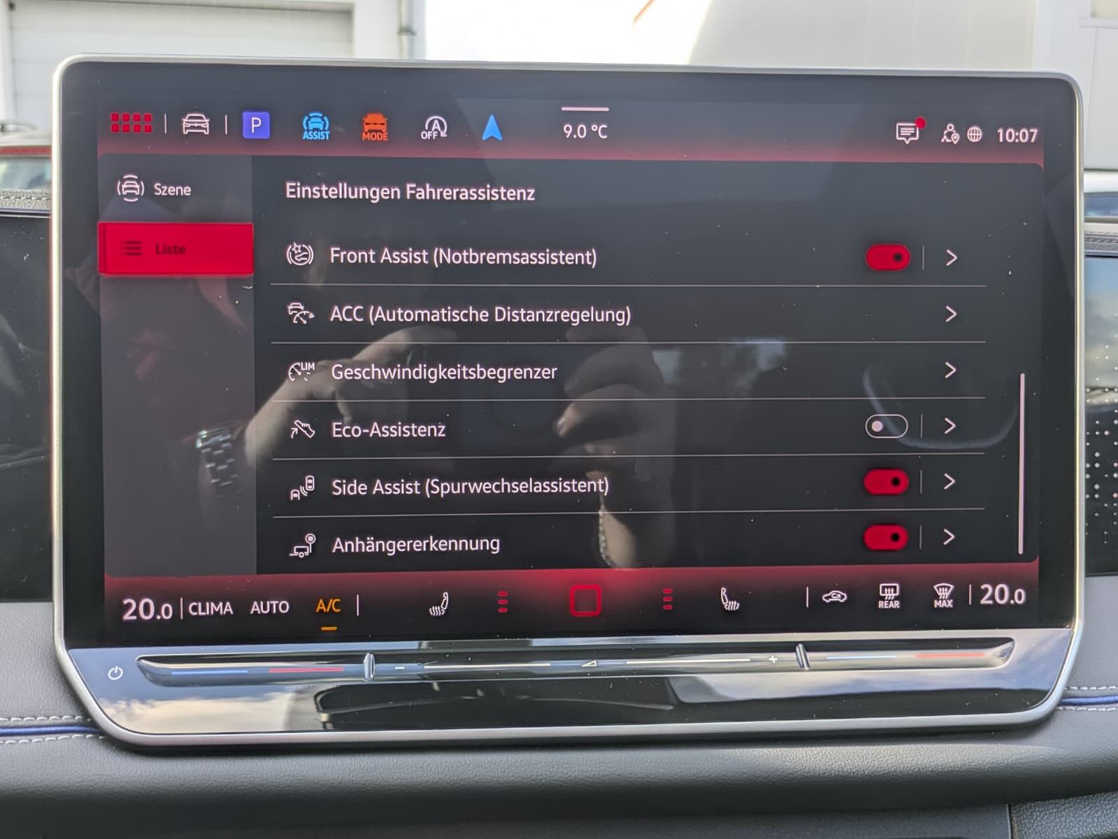 Fahrzeugabbildung Volkswagen Tiguan 2.0 TDI 4M R-Line PANO*H&K*AHK*MATRIX*20"