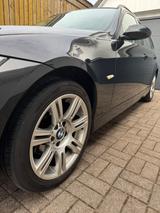 BMW 320i touring - - BMW 320 aus 2005: Kombi