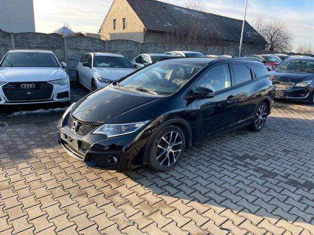 Honda Civic 1.8 i-VTEC Comfort Tourer