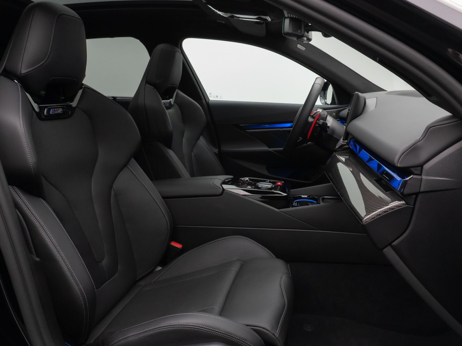 Fahrzeugabbildung BMW M5 xD Panorama 360°B&W HUD M-Driversp. Komfort