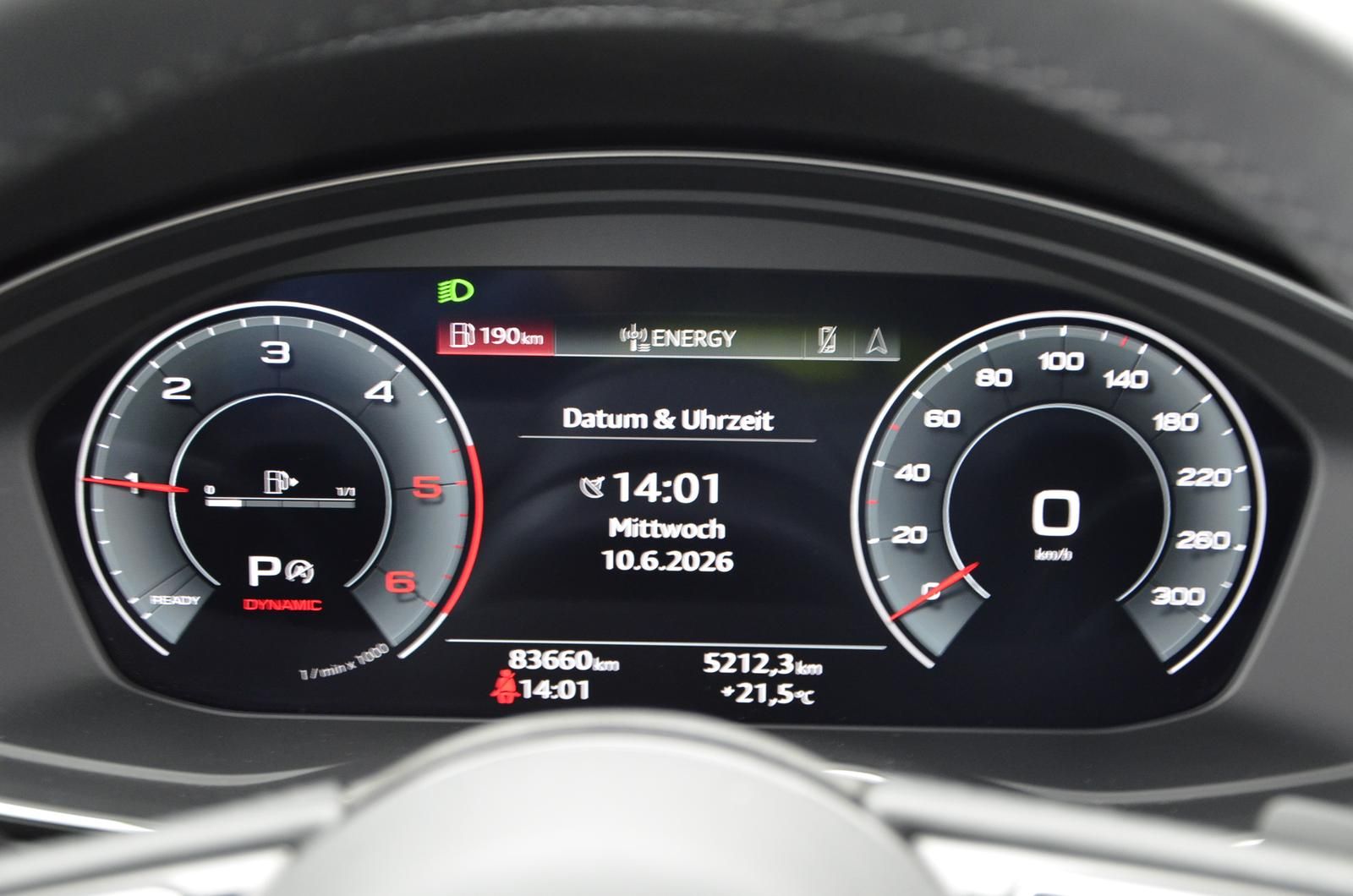 Fahrzeugabbildung Audi A4 Avant 40 TDI 150kW S tronic Navi LED Standh.