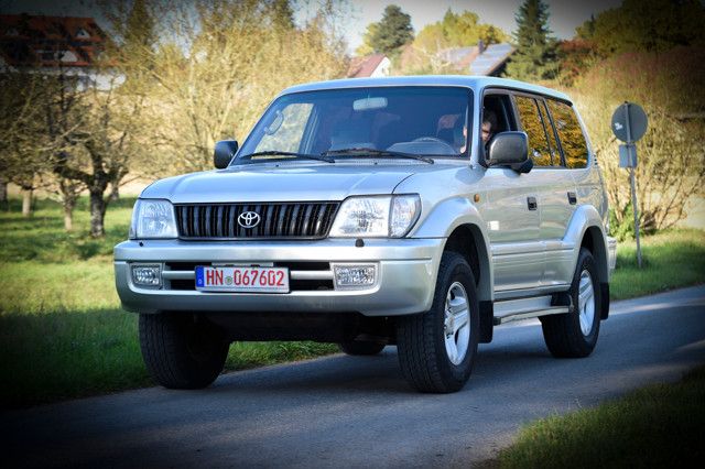 Toyota Land Cruiser 3.0 TD , Klima, rostfrei, 8-Sitzer