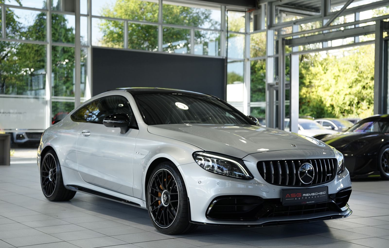 Mercedes Benz C 63 Amg
