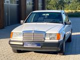 Mercedes-Benz 230E W124 Automatik, AHK, TÜV neu! - Mercedes-Benz 230: W124 230e