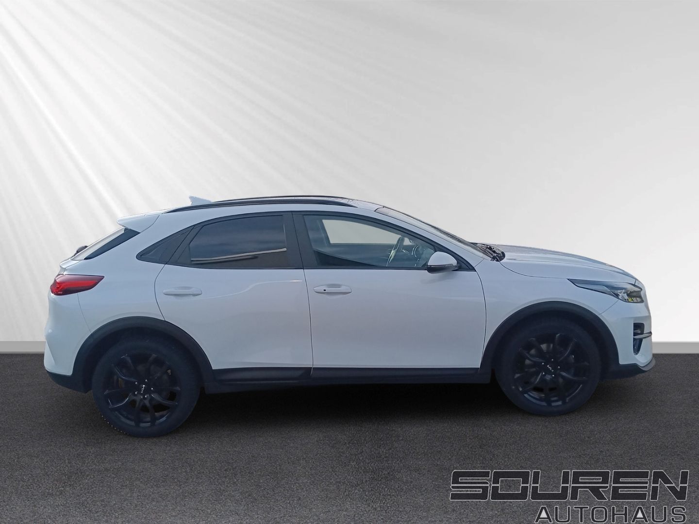 Fahrzeugabbildung Kia XCeed 1.5 T-GDI SPIRIT Navi Xclusive-Paket + NAV