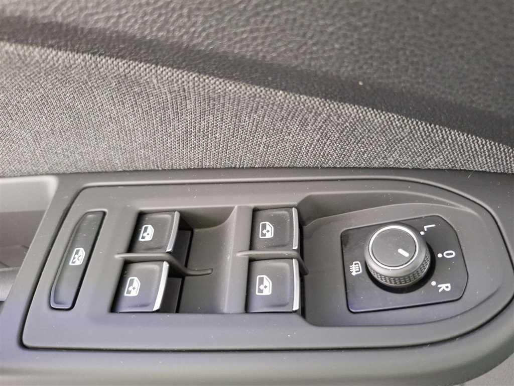 Volkswagen Golf Variant Life 1.0 eTSI DSG Navi AHK Sitzhz, миниатюра 15