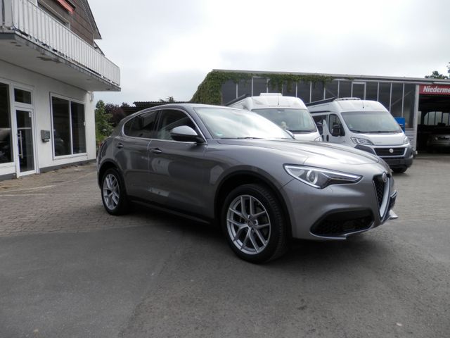 Alfa Romeo Stelvio First Edition Q4