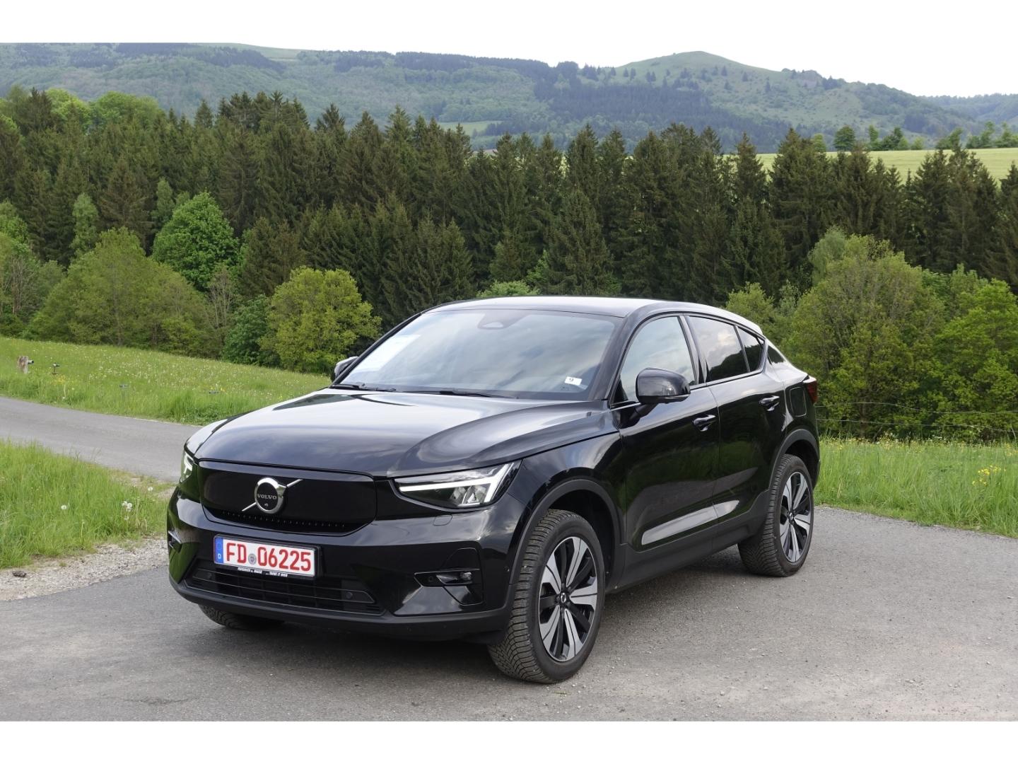 Volvo C40 Ultimate Recharge Pure Electric AWD /Winter-