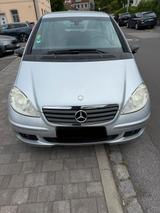 Mercedes-Benz Mercedes A 150 W 169 Automatik TÜV 08/27 - Mercedes-Benz aus 2007: 1.0