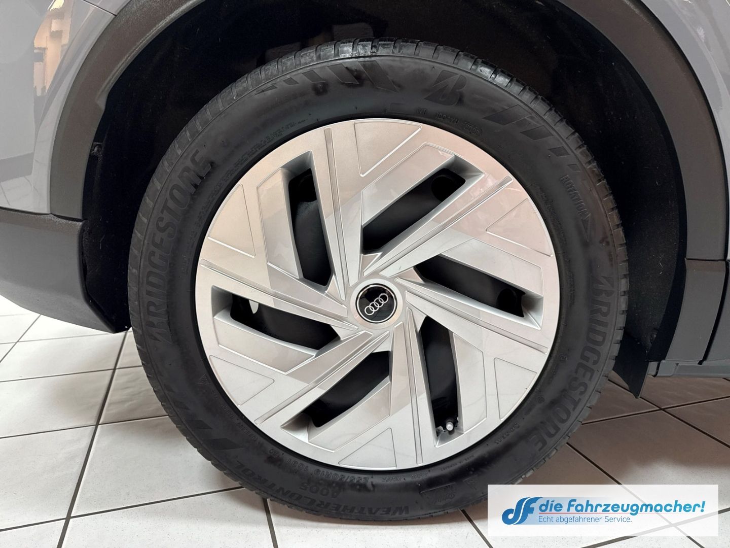 Fahrzeugabbildung Audi Q4 e-tron 35 Leder Digitales Cockpit LED Mehrzon