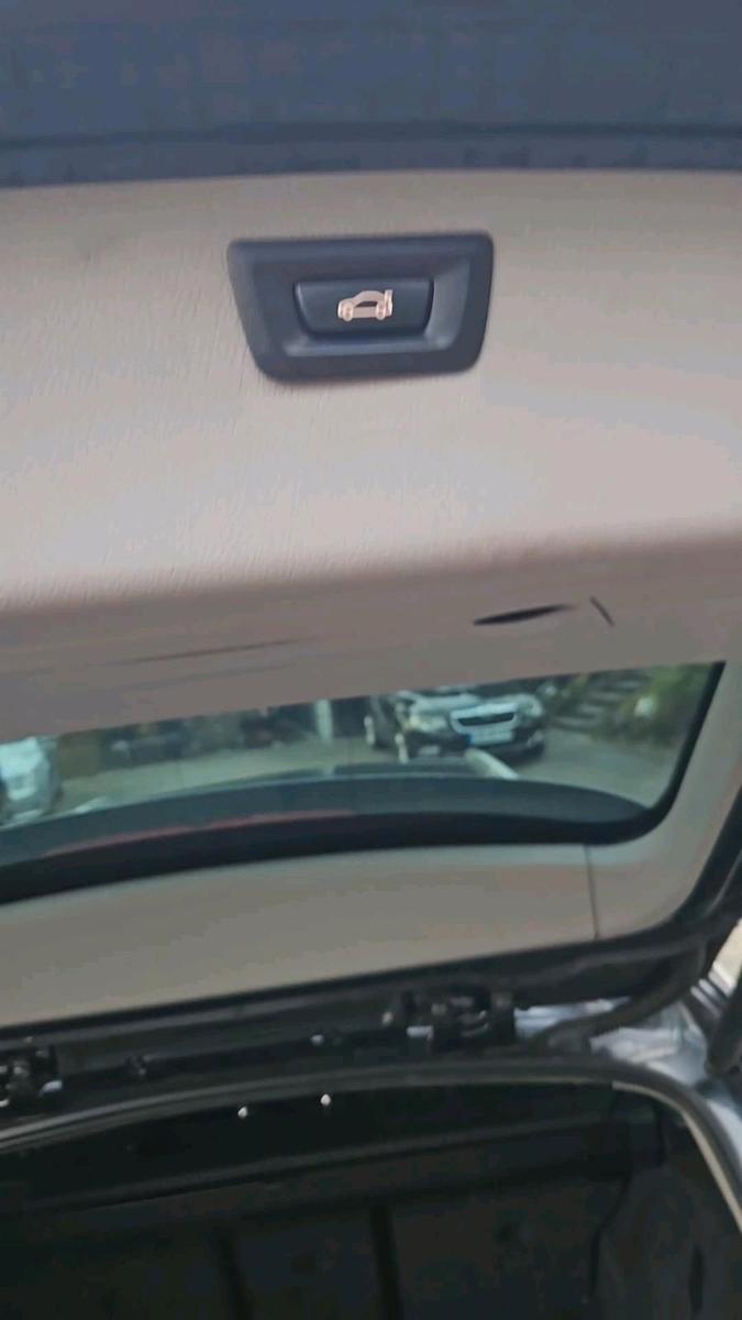 BMW 318 2013 — photo 6