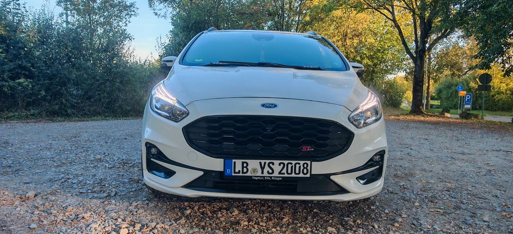 Image of Ford S-Max