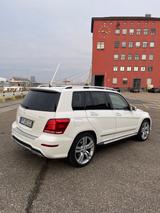 Mercedes-Benz GLK 350 4MATIC  AMG Paket TOP ZUSTAND  - Mercedes-Benz GLK-Klasse mit Benzin-Antrieb